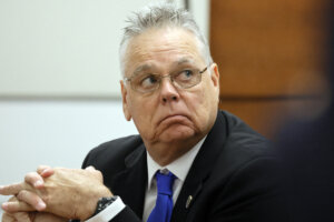 Scot Peterson listens to closing arguments in his trial.