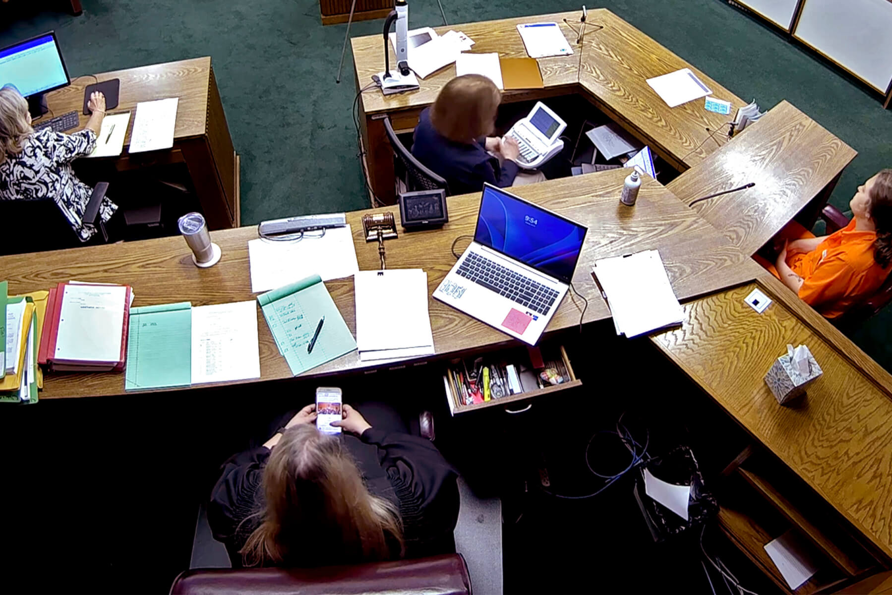 Ethics panel investigating judge using cellphone during murder trial Ethics panel investigating judge using cellphone during murder trial