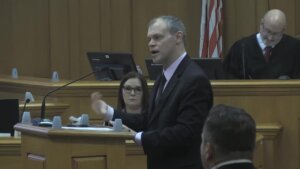 Prosecutor delivers opening argument in Lori Ann Phillips' trial