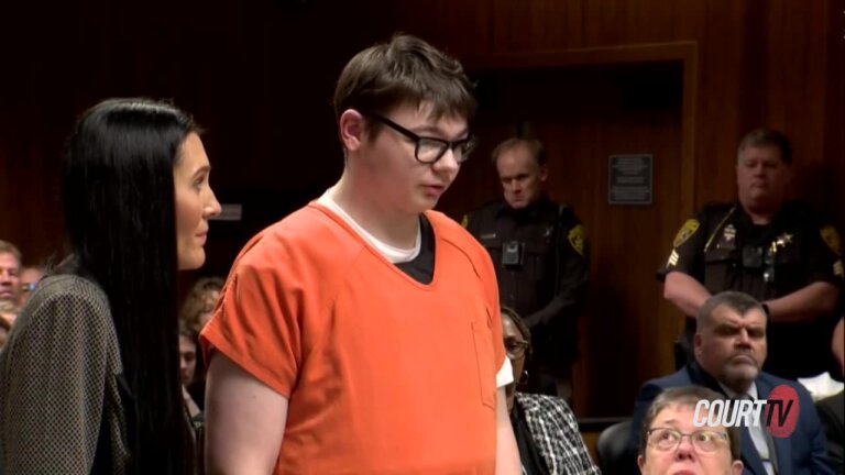 Ethan Crumbley stands in court