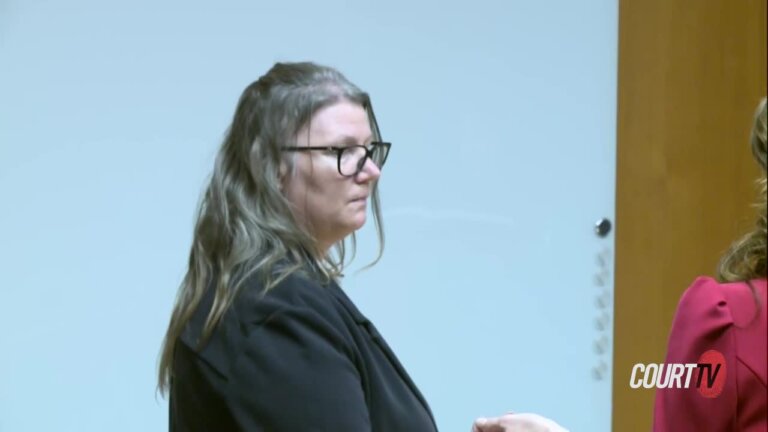 Jennifer Crumbley stands in court