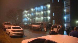 Man arrested after caught dragging body through Nashville apartment complex