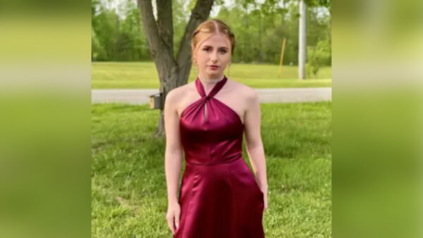 girl in prom dress