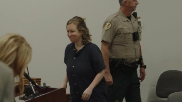 Alissa McCommon stands in court