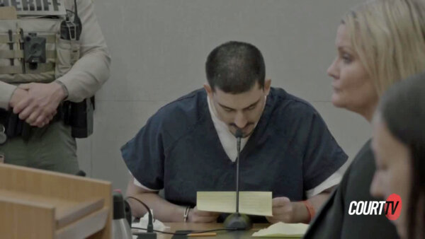 defendant reads paper statement in court