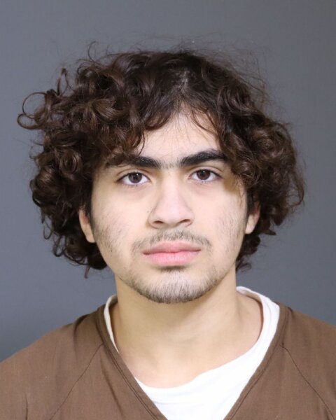 Derek Rosa booking photo