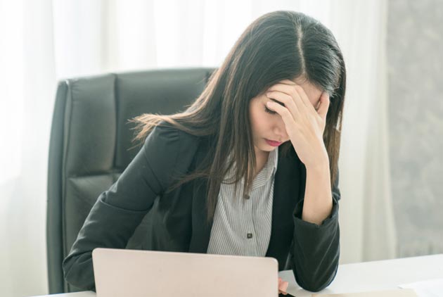 爛工作傷害健康的8種方式 你中招了嗎?