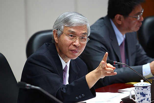 美國升息,台灣不動 央行總裁楊金龍為什麼放任利差擴大?