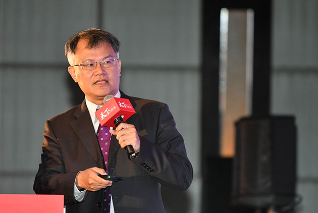 台企新五四運動,《工業3.5》作者簡禎富:德先生是公司治理和決策;賽先生是科學管理與分析!
