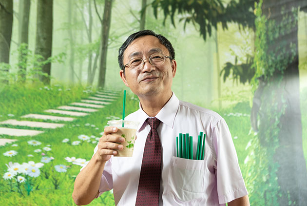 Made-in-Taiwan Biodegradable Plastic, Delivering Big for Starbucks and Apple