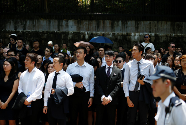 反送中運動的暗夜使者 200位人權律師:「誰的身體狀況還可以,誰就撐下去」