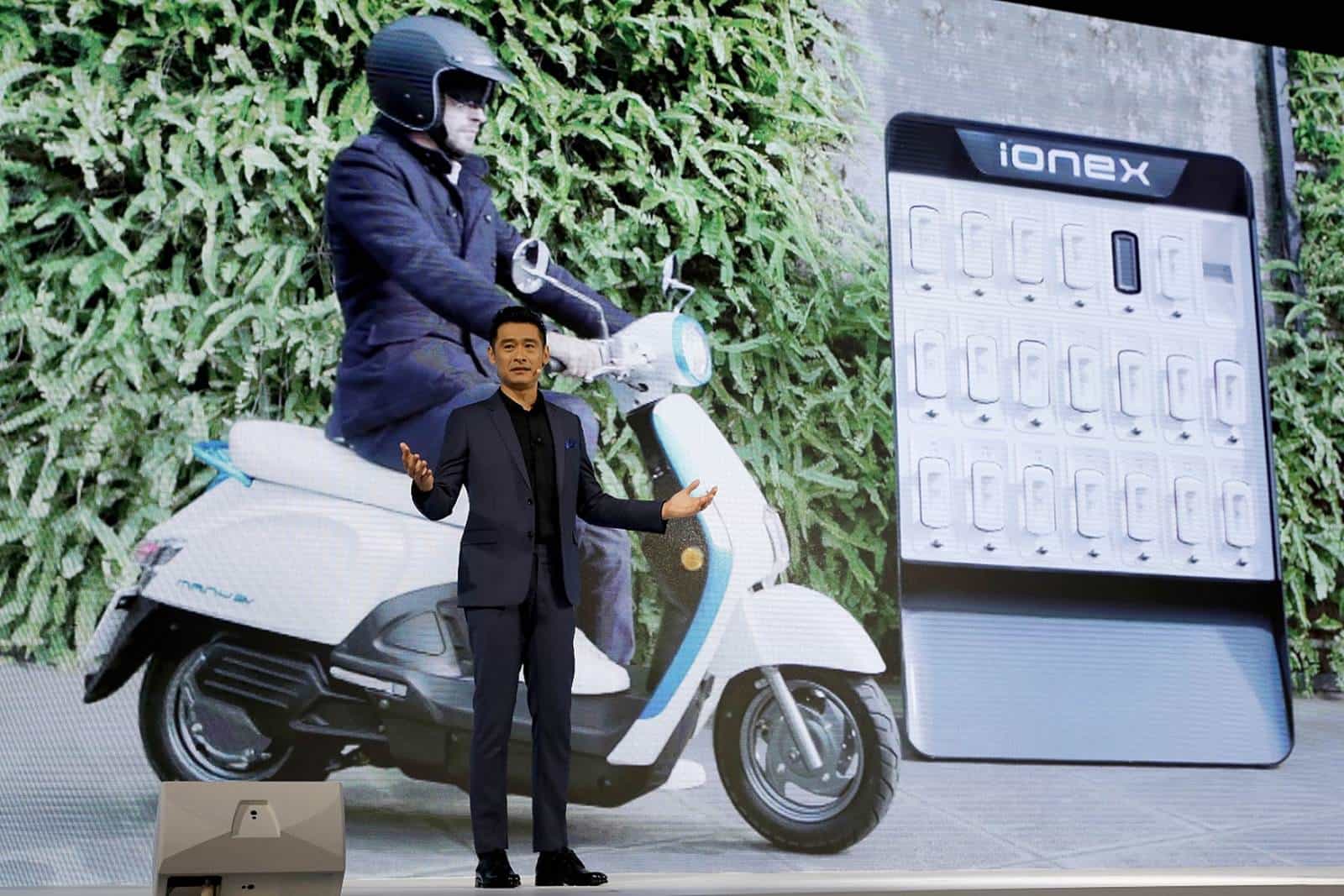 電動車大戰第二回合 從搶賣車到設換電站 光陽 Gogoro誰贏了 天下雜誌 電動車大戰第二回合 從搶賣車到設換電站 光陽 Gogoro誰贏了 天下雜誌