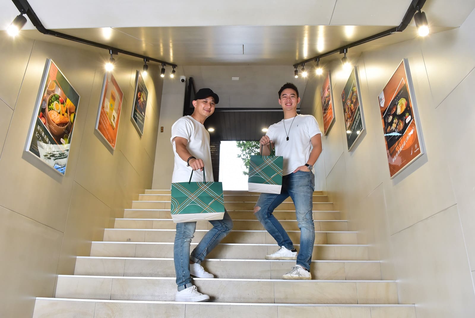 擠下Uber Eats！日本最大外送平台，用傳真機＋送報生上演大逆襲｜天下雜誌