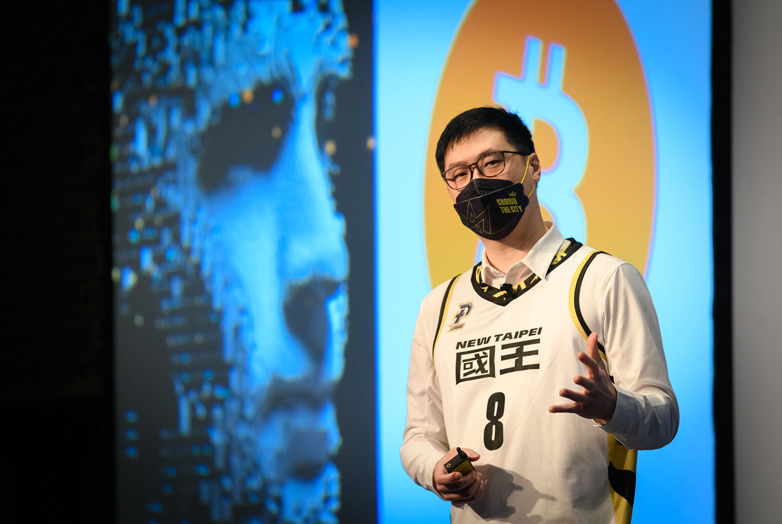 HTC陳信生：未來企業需要的不是官網，而是NFT