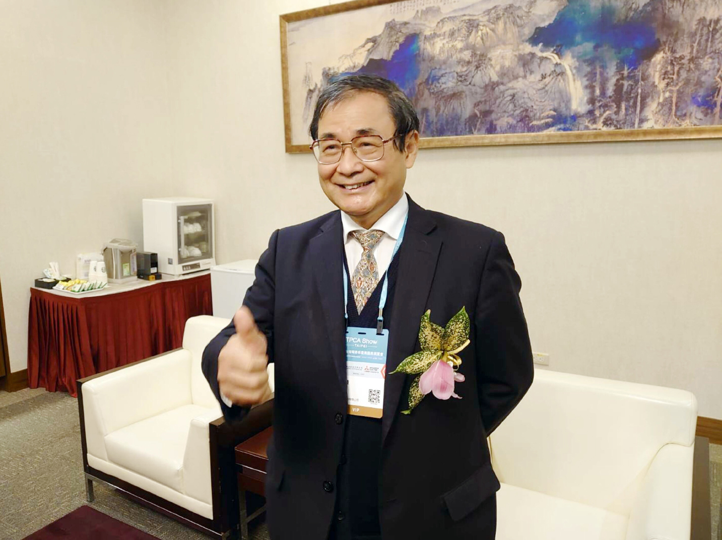 欣興-台積供應鏈-天下2000大企業-半導體-股價