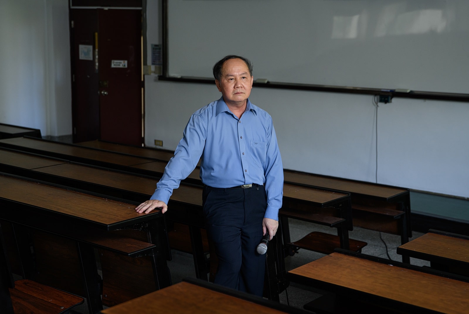 連中文系都要全英語授課 雙語國家政策顛覆大學 是國際化或自廢武功 天下雜誌