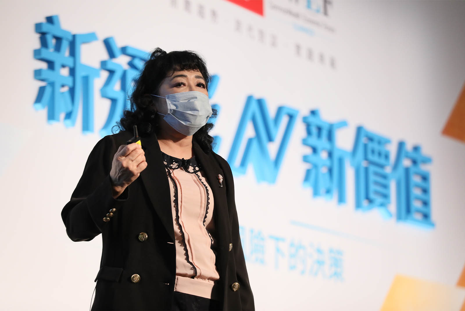 如何漲價不激怒客戶？聯嘉光電總經理黃昉鈺：先讓客戶夠依賴你