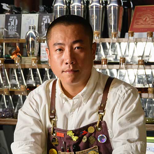 Kae Yin, AHA Saloon