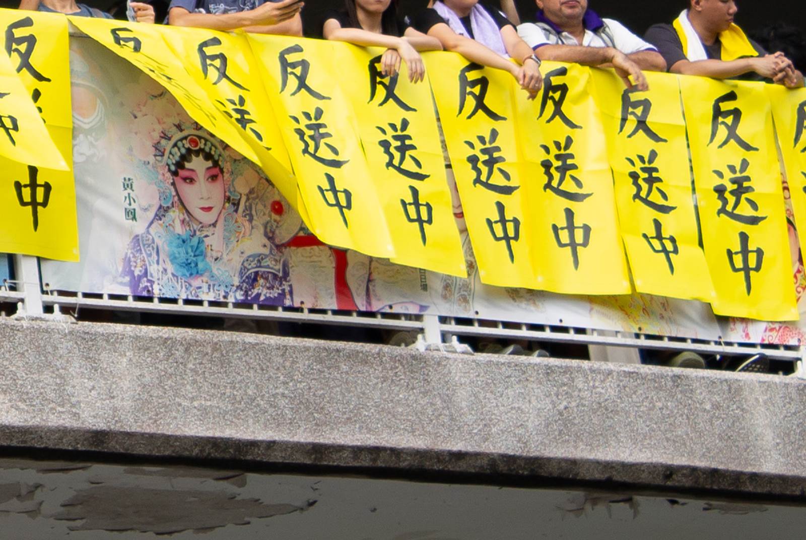 第一個沒有催淚彈的週末，能讓香港反送中運動和平落幕嗎？｜天下雜誌