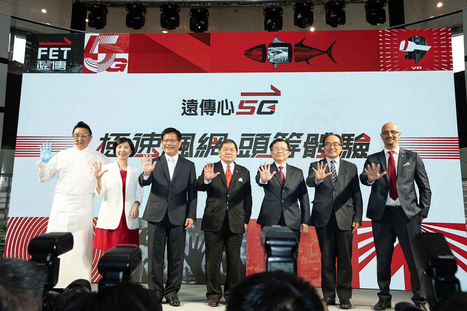 5G開台了！電信三雄狂推方案，為何蔡明忠卻坦言：很不安｜天下雜誌