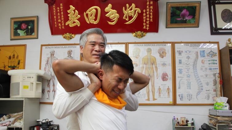 陳彥博的父親是整脊師，看過許許多多受傷的運動選手，原本也最不希望孩子走向職業運動選手之路。