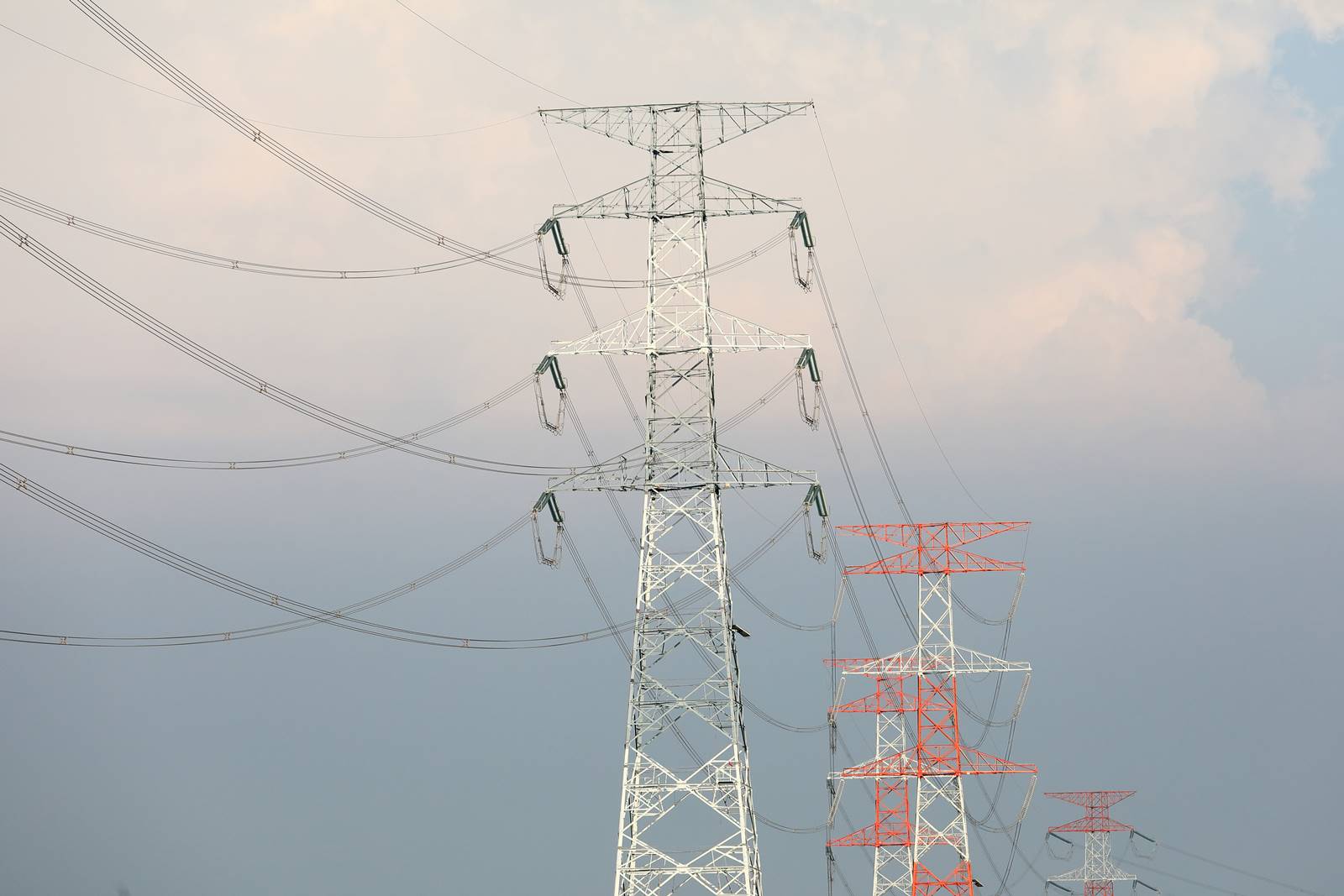台電-電塔-缺電-停電