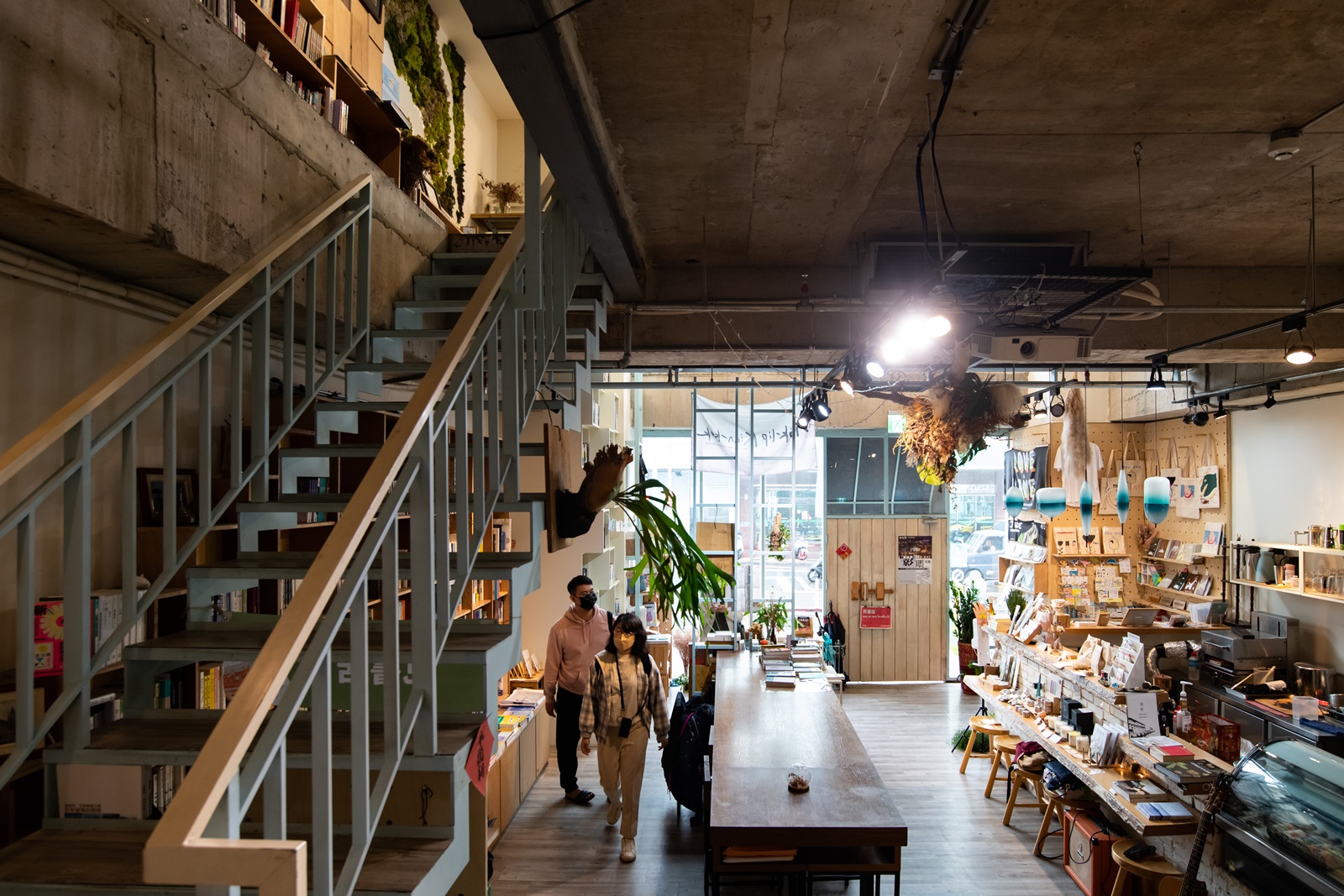 基隆-見書店