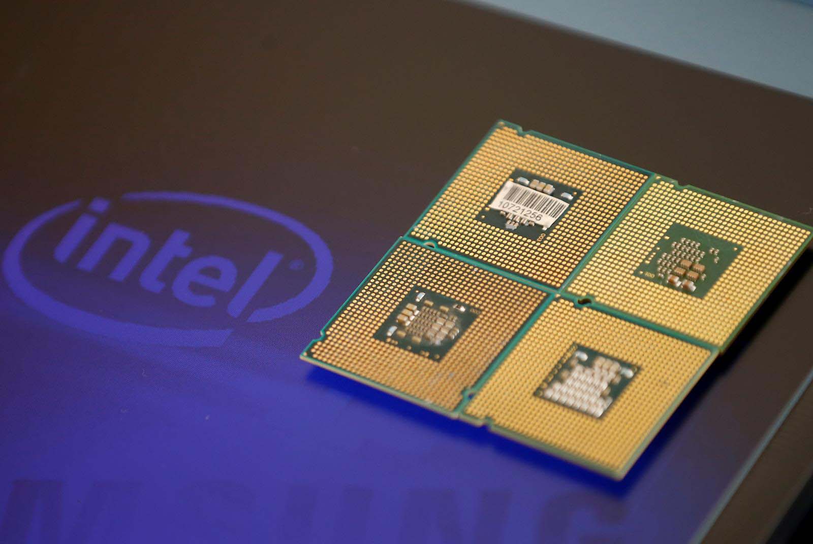 營收創10年最慘，對手AMD追趕在後英特爾現在面臨什麼問題？｜天下雜誌