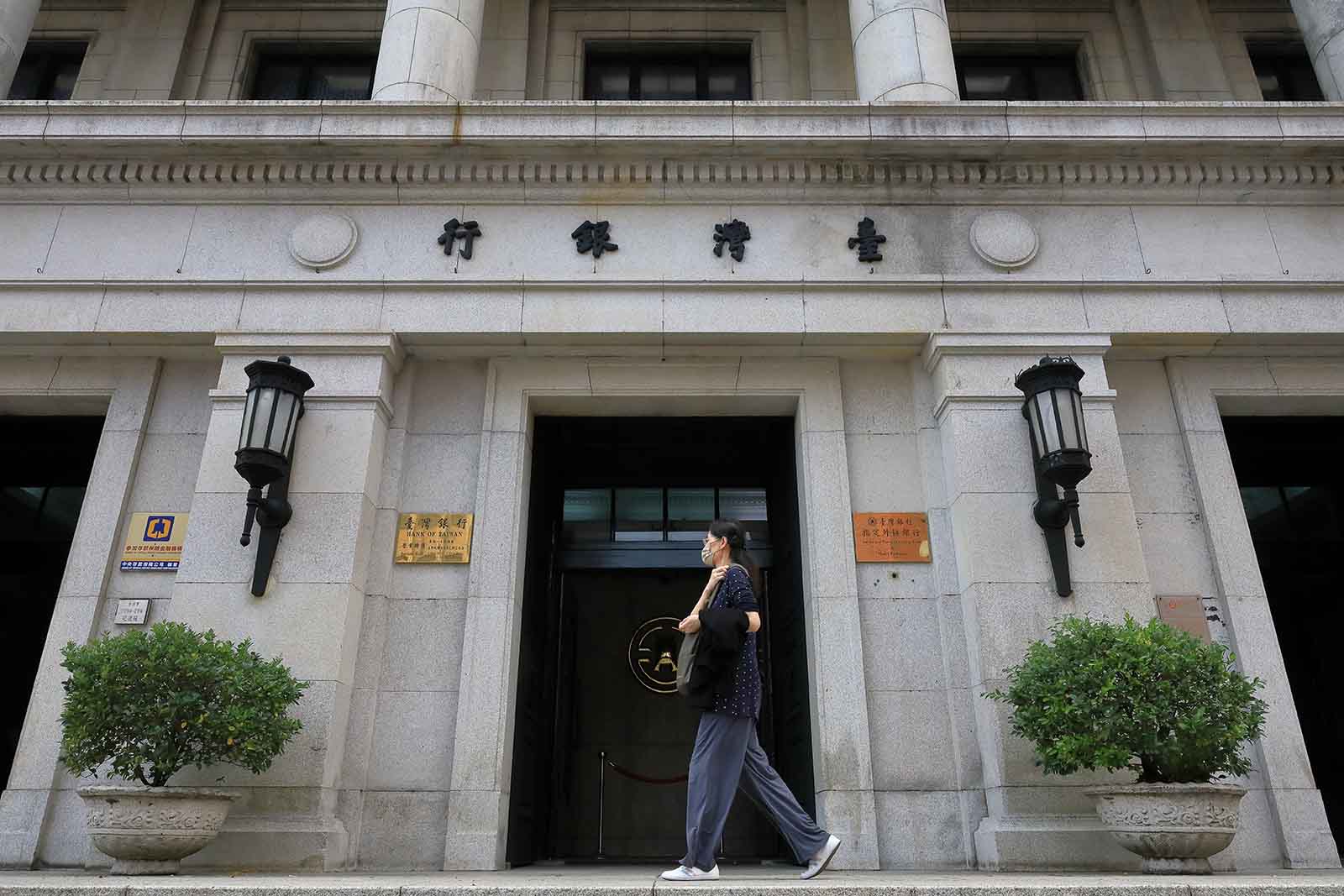 台灣銀行-新古典建築-花崗石-日治時期建築