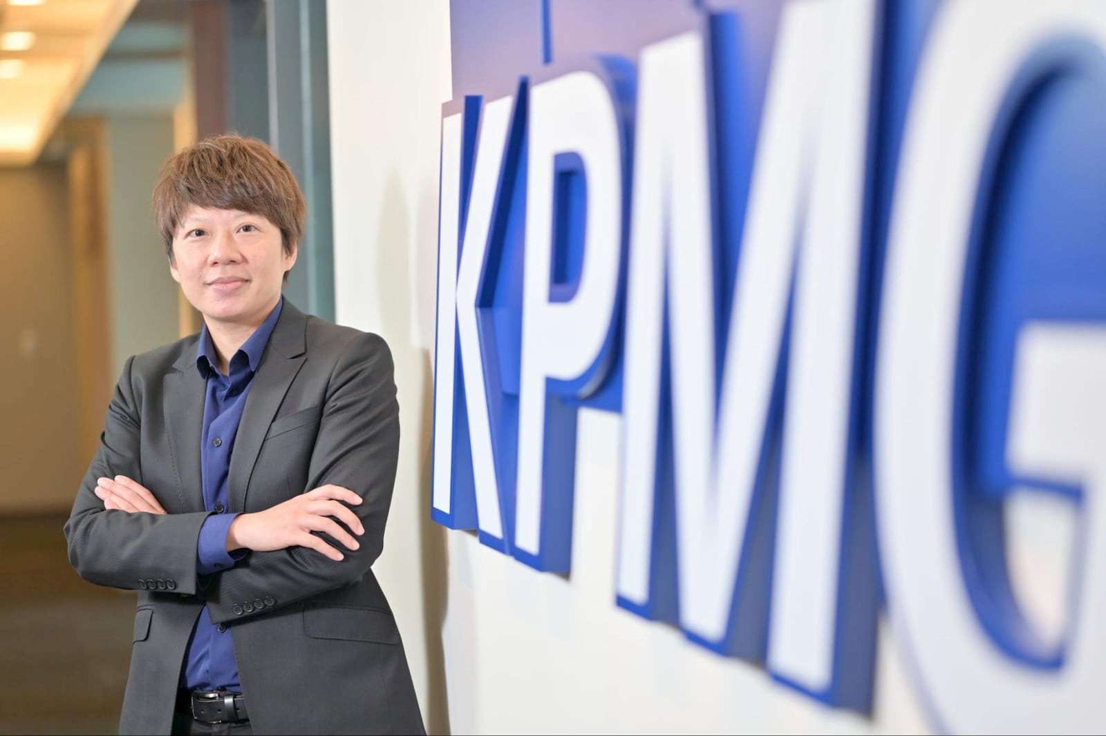 面對2025年起所有上市櫃公司都必須編製永續報告書,KPMG安侯建業永續確信團隊執業會計師黃郁婷表示「數據品質」將會是企業重要的課題。