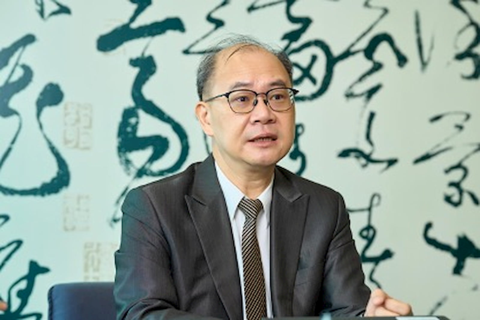 KPMG安侯建業工業產業主持人劉彥伯表示，藉由二代組成協會跨域串聯，透過同儕的交流，找到信念相契同行者、預見新事務的變革，甚至找到與一代溝通的方法，為企業傳承挹注建設性的活水。