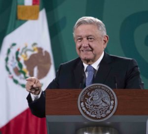 López-Vacuna-AMLO-fuero-presidencial