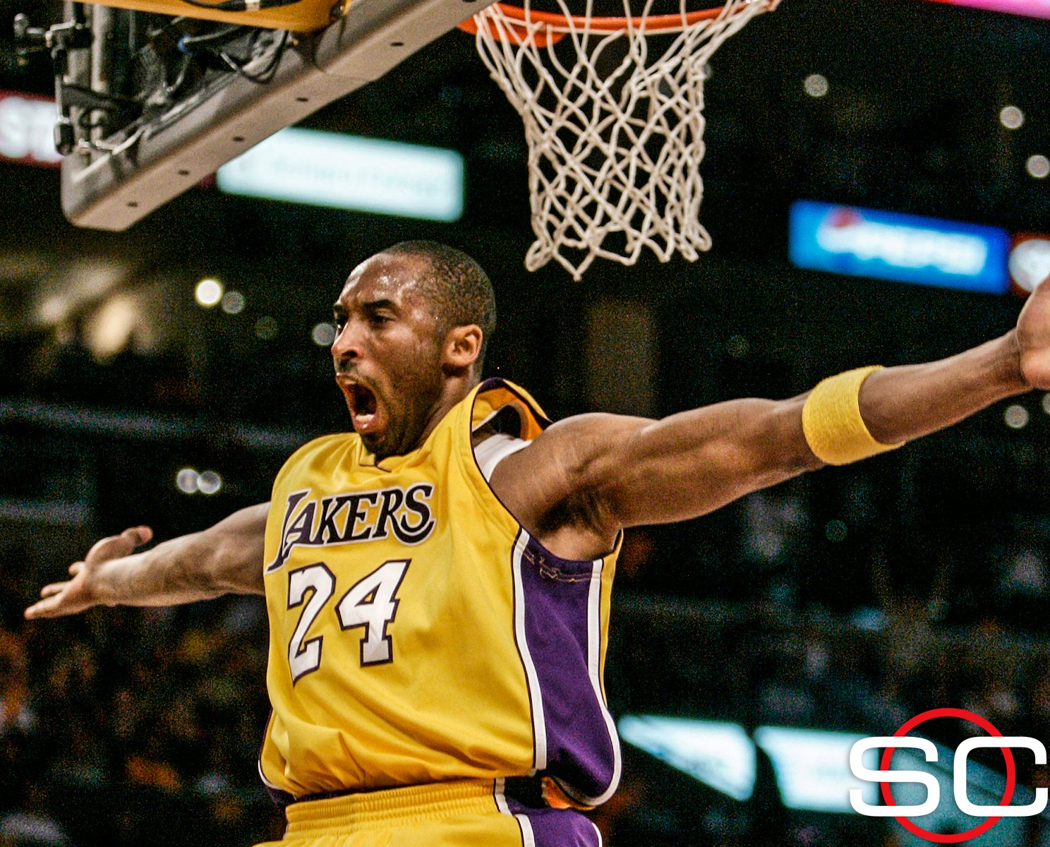 Los 10 mejores momentos de Kobe Bryant en la NBA
