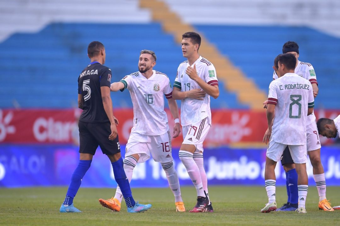 México derrota a Honduras y asegura repechaje para Qatar 202