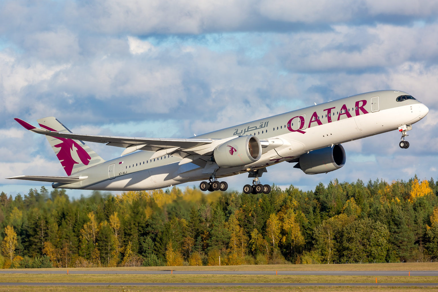 Qatar Airways busca volar desde l AIFA