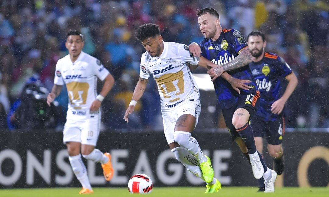 Pumas y Seattle empataron en la semifinal de la Liga de Campeon