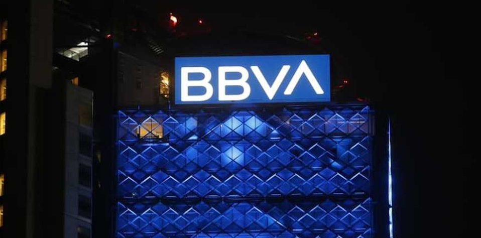 BBVA quiere enmendar su error regalando esto a los cliente