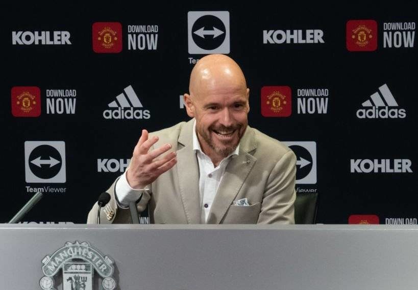 Manchester United presenta a su nuevo entrenador para la 2022-202