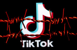 TikTok Apple Google app