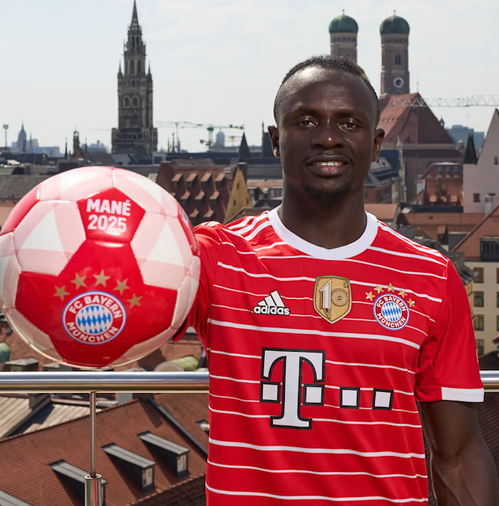 Sadio Mané llega de manera oficial al Bayern Munich