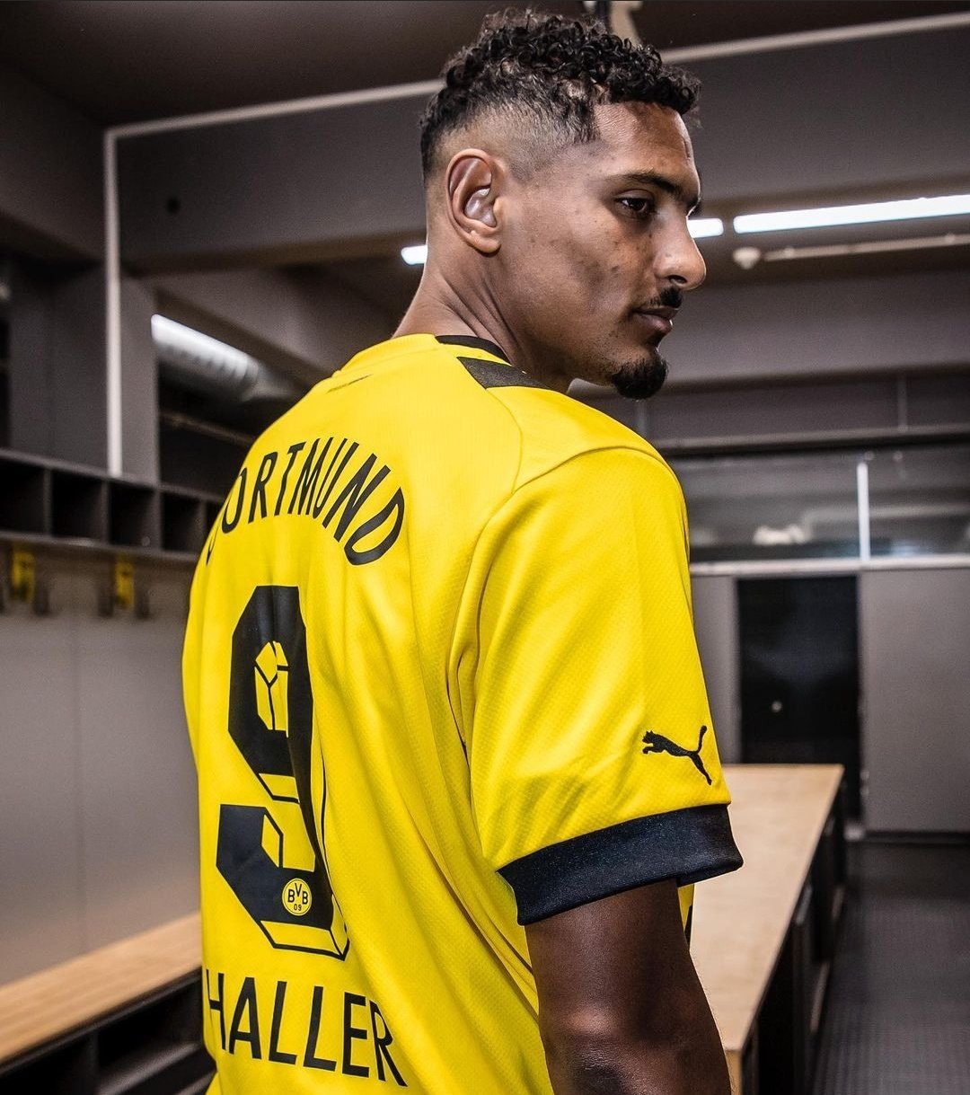 Sébastien Haller tumor maligno