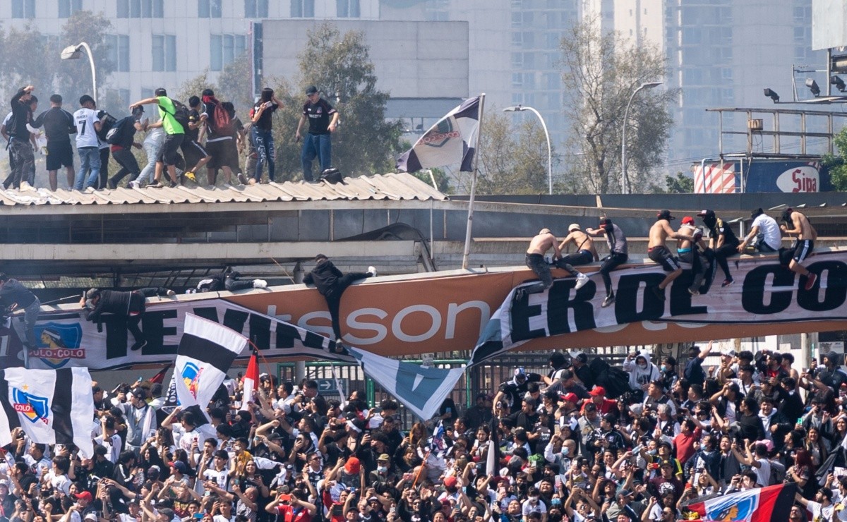 colapsa tribuna Colo-Colo