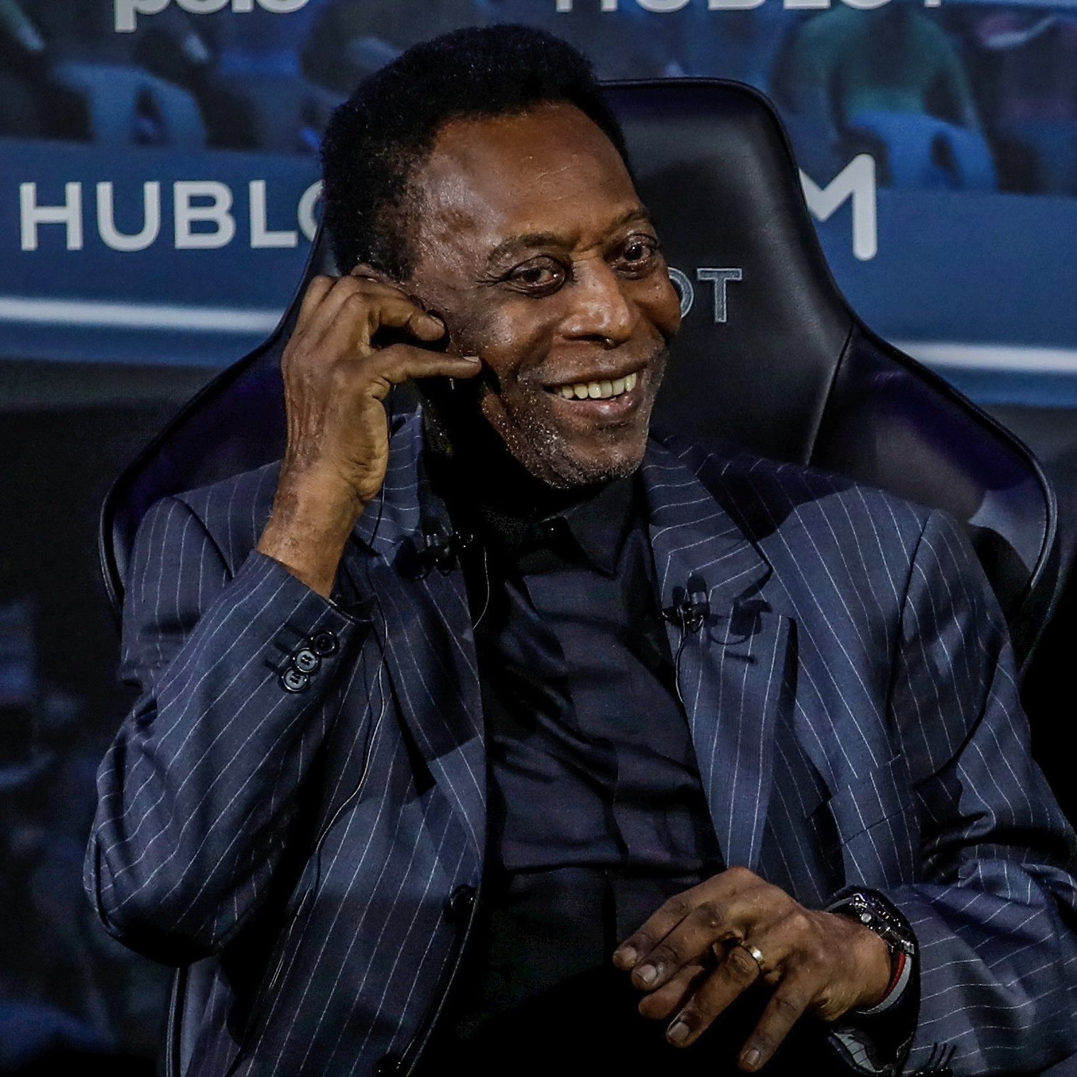 Pelé hospitalizado de emergencia