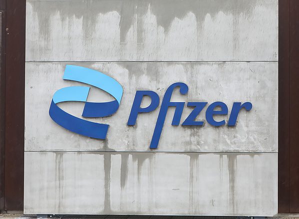 Pfizer modificar virus vacunas