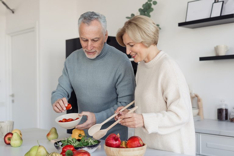 personas siguen dieta vegetariana