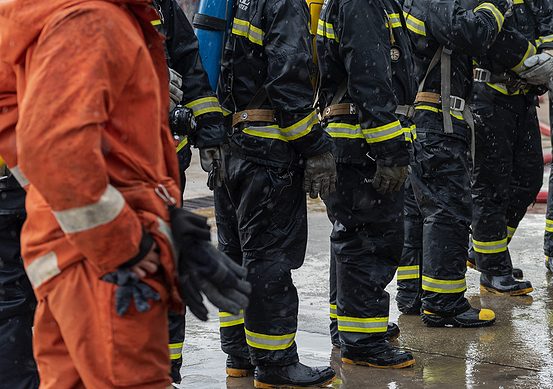 incendio puerto Turquía