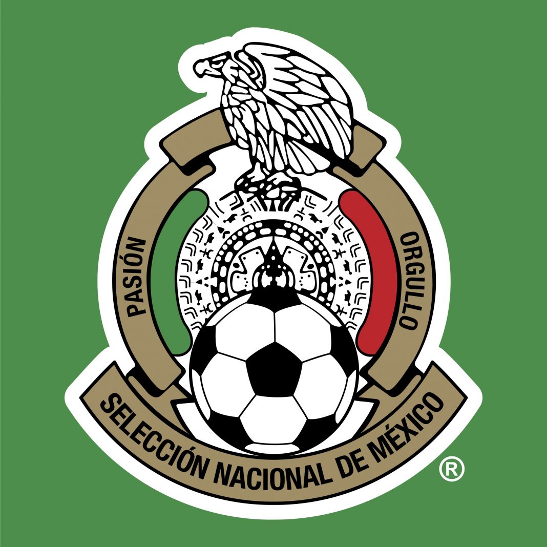 ¿Sabes cual es el origen del escudo de la Selección Nacional de México? Aunque creas que es el único, existió otro emblema utilizado en los uniformes.