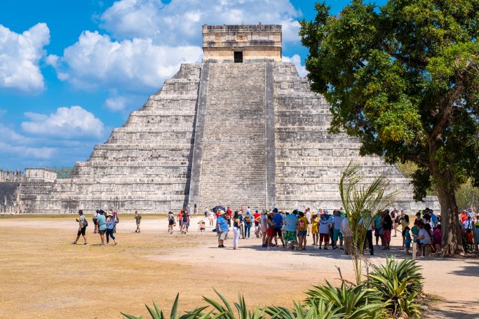 Si viajas a algún destino turístico estos son los mejores lugares para fotografiarse, y aunque son imperdibles también son los más concurridos.