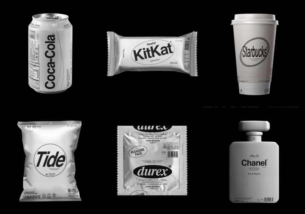 Kunel Gaur imaginó cómo lucirían los empaques de marcas con diseño minimalista y si sólo estuvieran en blanco y negro, te mostramos algunos ejemplos.