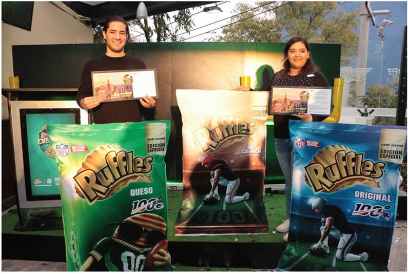 Diseña con Ruffles impulsó a jóvenes mexicanos a que explotaran dos pasiones: la creatividad y el fútbol americano, el resultado fue el siguiente.